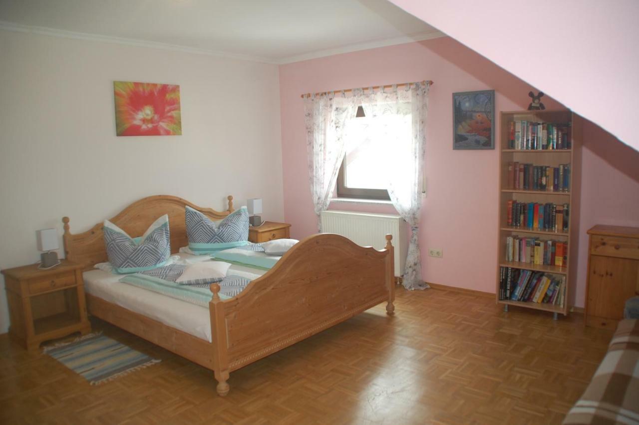 Apartamento Haus Helene Ochtendung Exterior foto